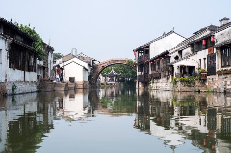 丛林森林逃生